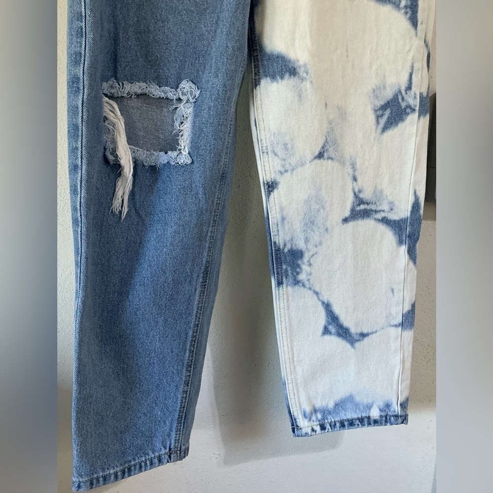 SHEIN Two-Tone Blue and White Women's Jeans - Picture 5 of 10